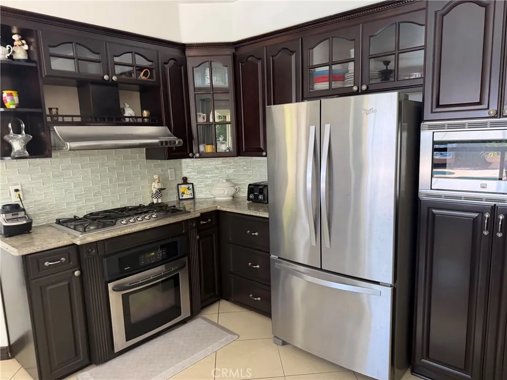6619 Pinon Court Chino, CA 91710