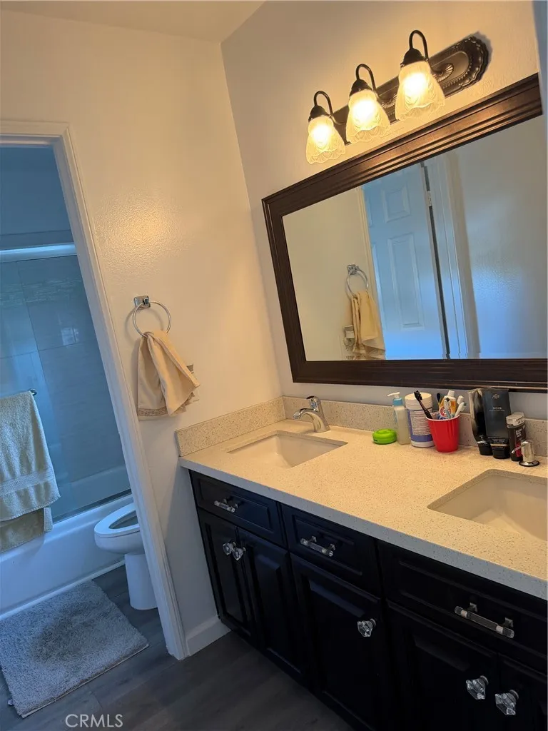 6619 Pinon Court Chino, CA 91710