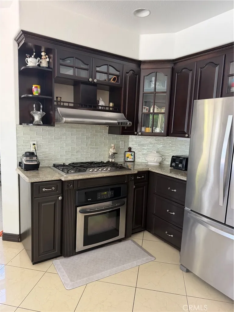 6619 Pinon Court Chino, CA 91710