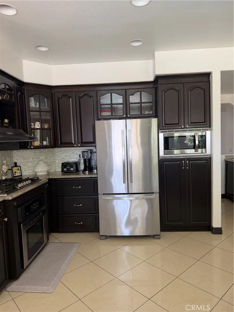 6619 Pinon Court Chino, CA 91710