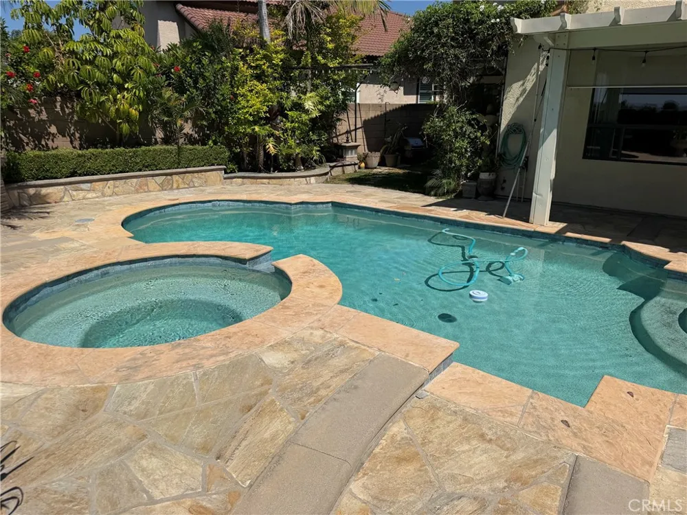 6619 Pinon Court Chino, CA 91710
