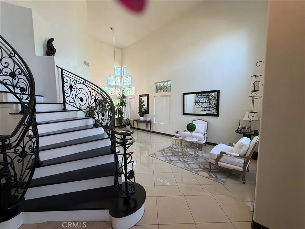 6619 Pinon Court Chino, CA 91710