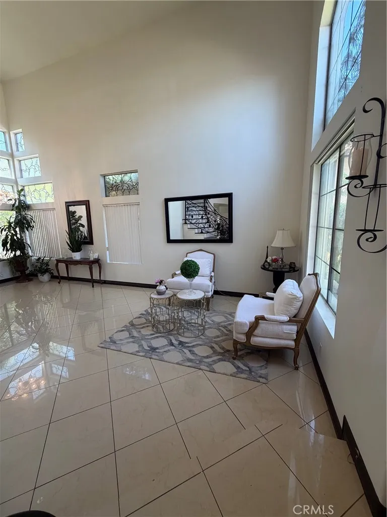 6619 Pinon Court Chino, CA 91710