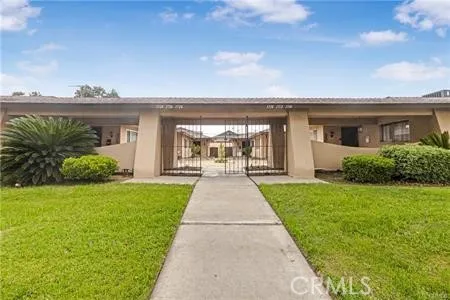 1714 Appleton Pomona, CA 91767