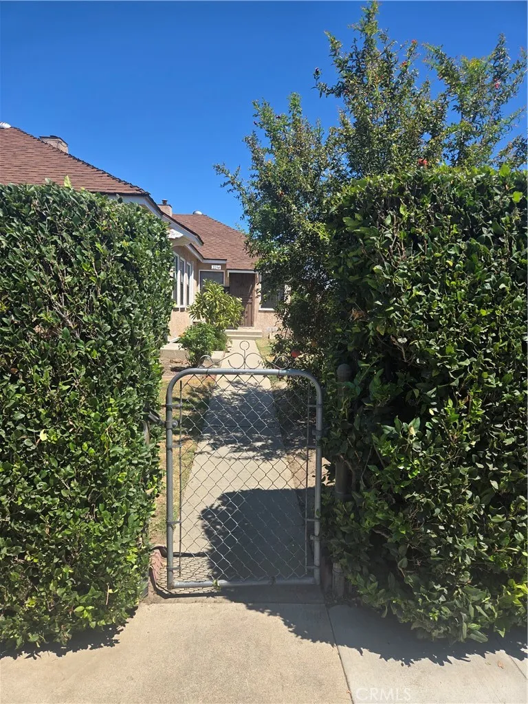 2234 Euclid Avenue Long Beach, CA 90815