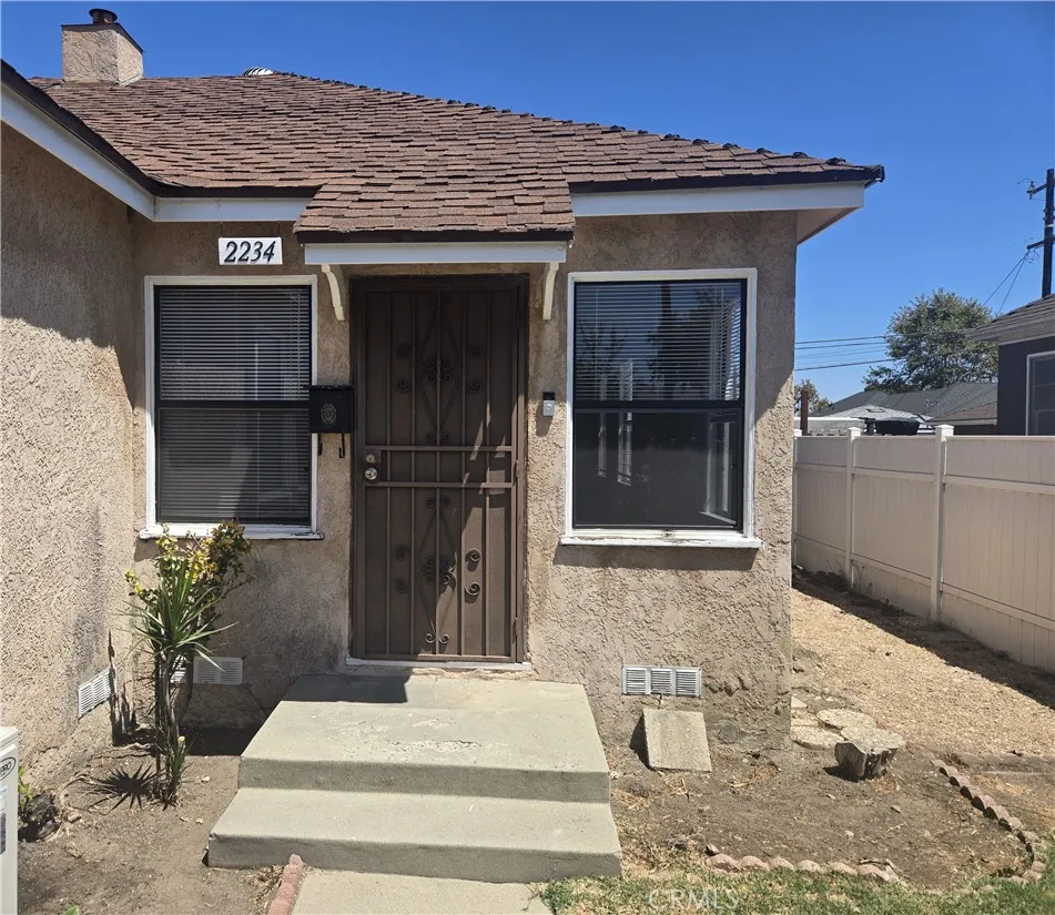 2234 Euclid Avenue Long Beach, CA 90815