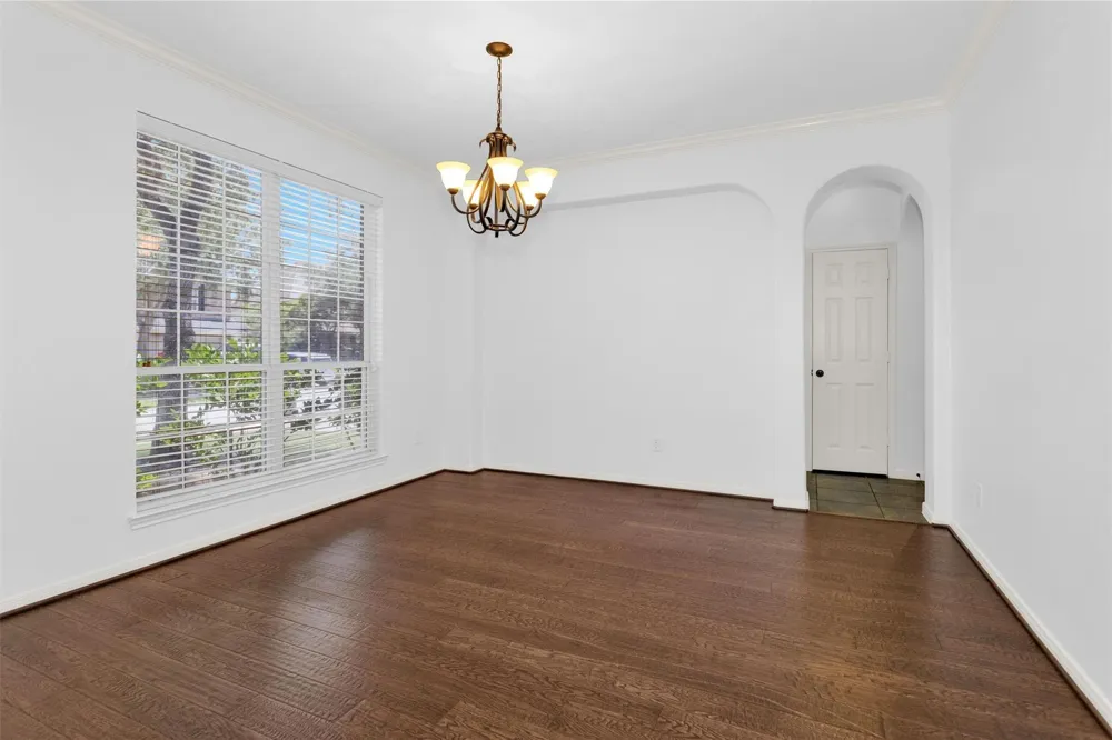 2944 Auburn Woods Drive Pearland, TX 77581