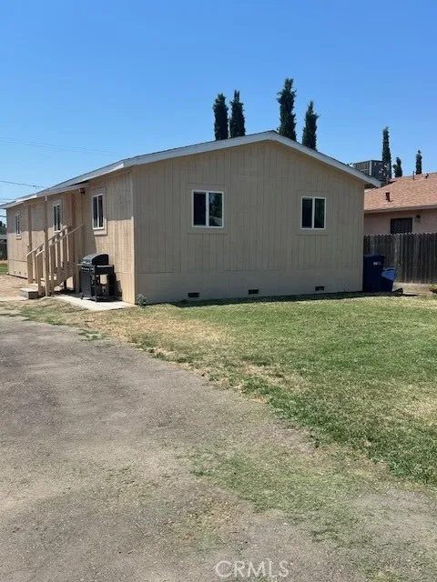 9513 Stanford