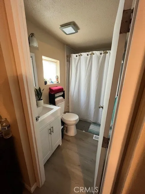 9513 Stanford Planada, CA 95365