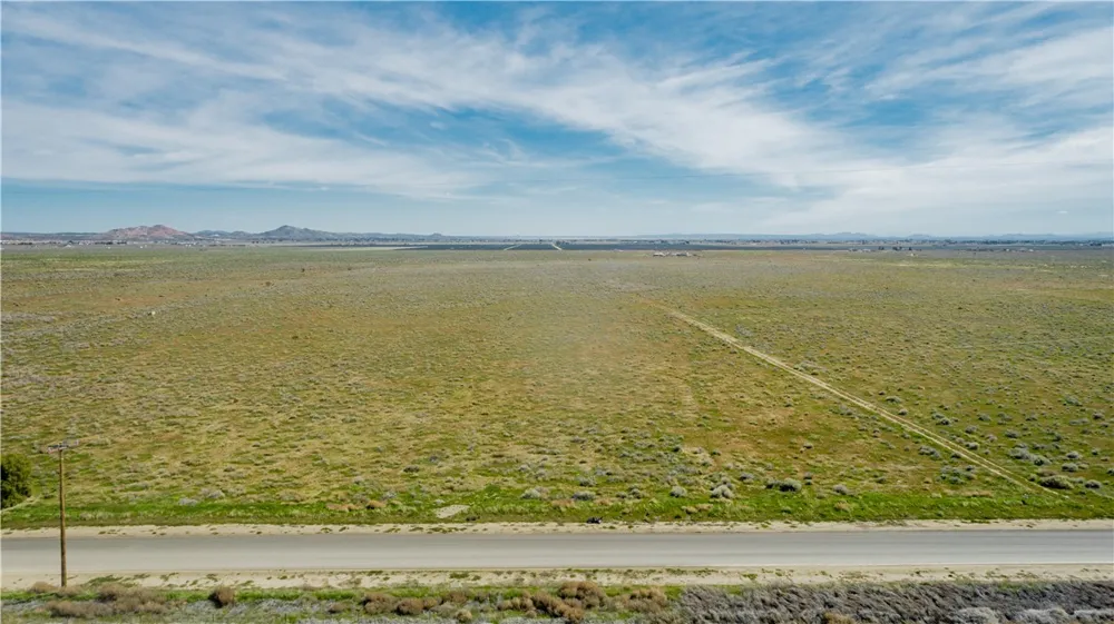 Dinkey Rosamond, CA 93560