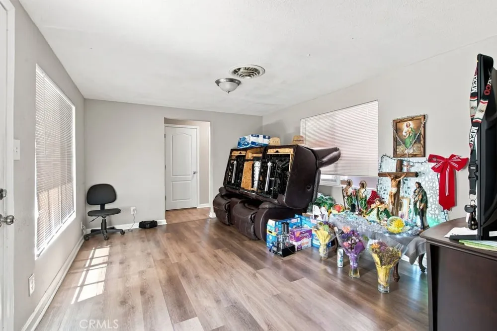 417 Sutter Manteca, CA 95336
