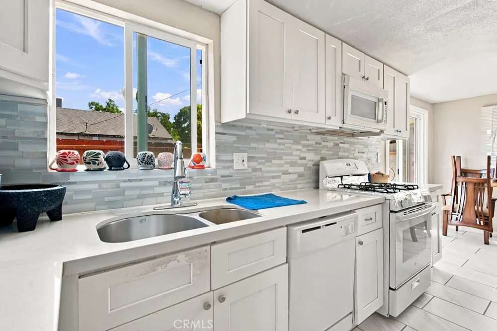417 Sutter Manteca, CA 95336