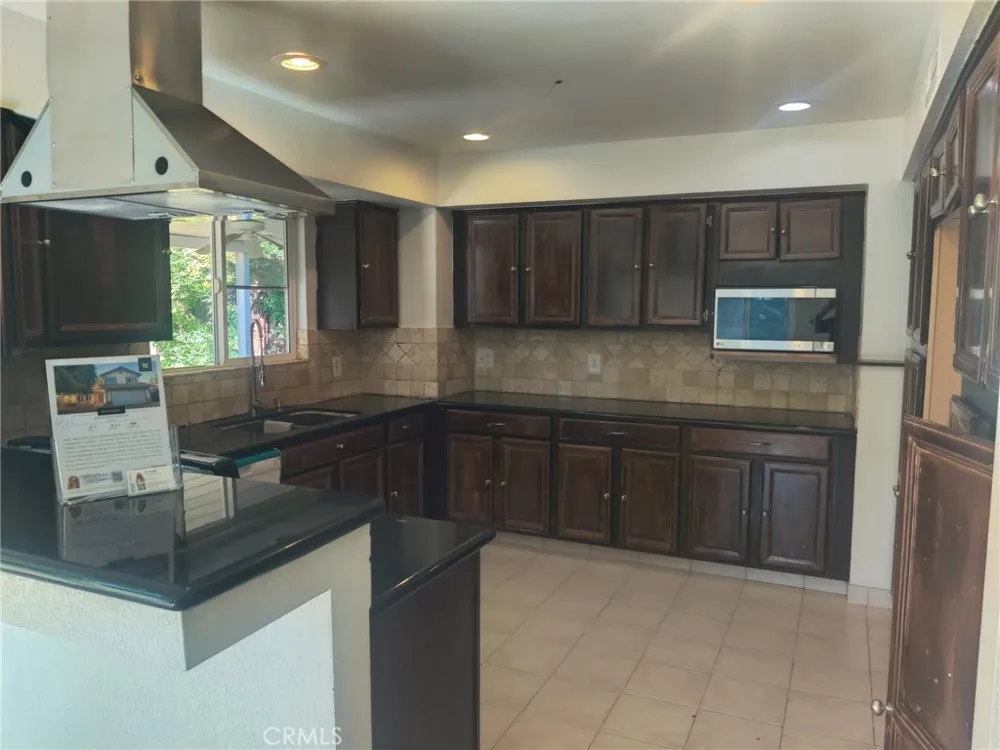 2259 Stuart Avenue Clovis, CA 93611