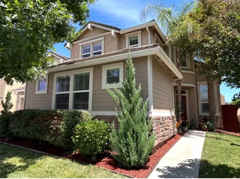 206 River Pointe