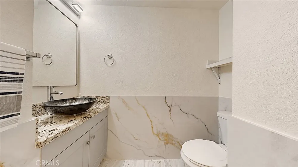 206 River Pointe Waterford, CA 95386