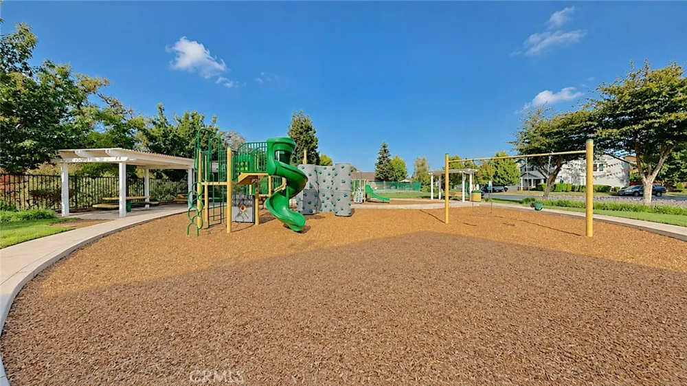 206 River Pointe Waterford, CA 95386