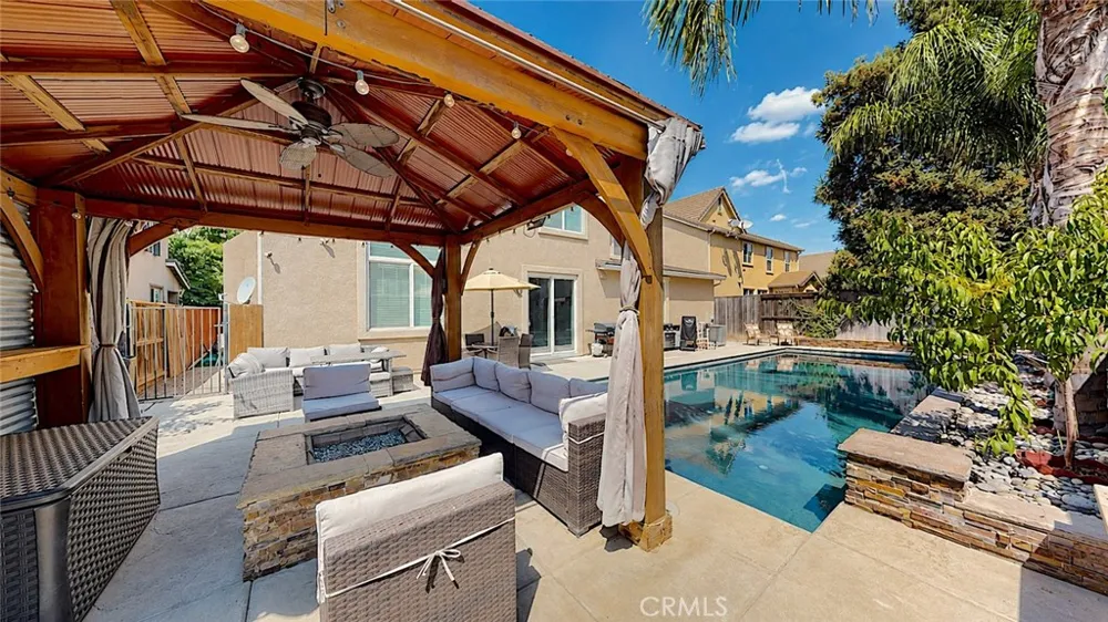 206 River Pointe Waterford, CA 95386