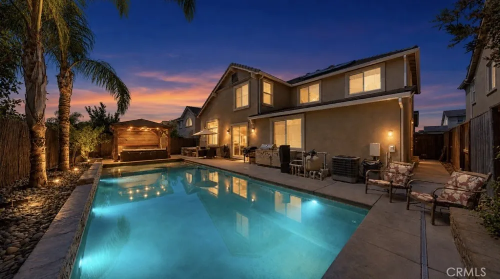 206 River Pointe Waterford, CA 95386