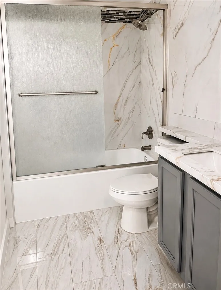 206 River Pointe Waterford, CA 95386
