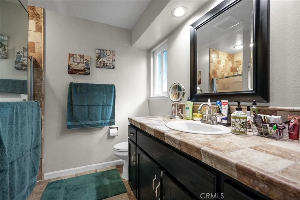1404 Raquel Modesto, CA 95355