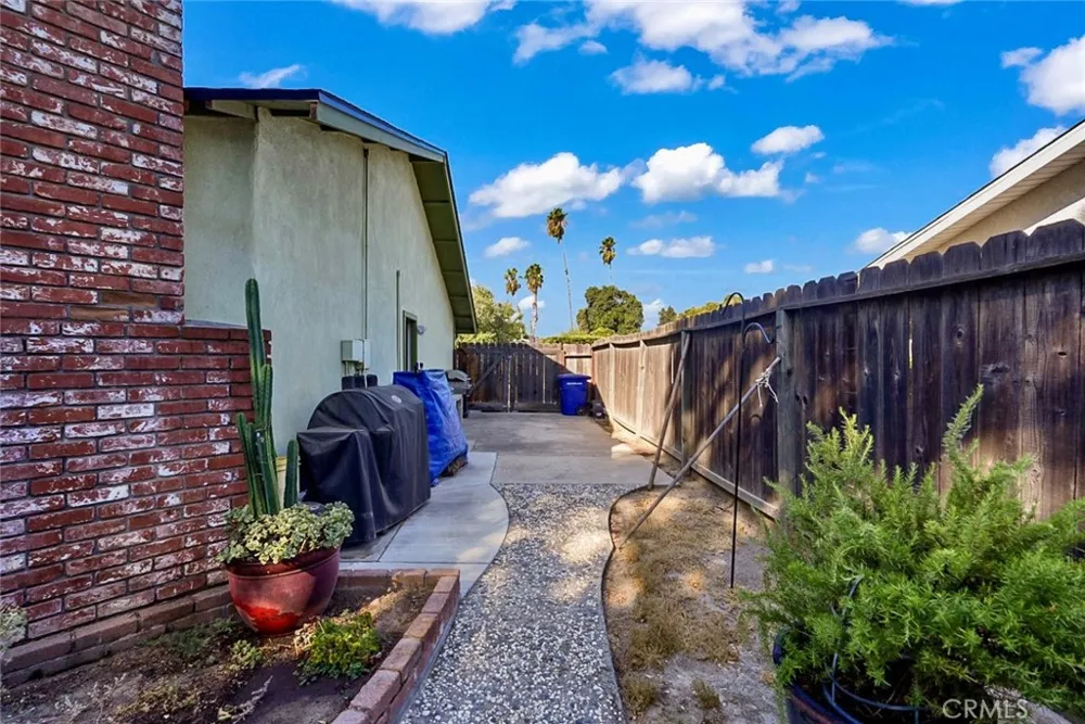 1404 Raquel Modesto, CA 95355
