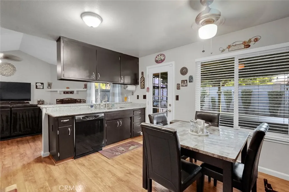 1404 Raquel Modesto, CA 95355