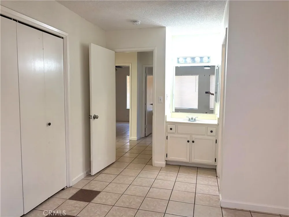 455 Columbia Merced, CA 95340