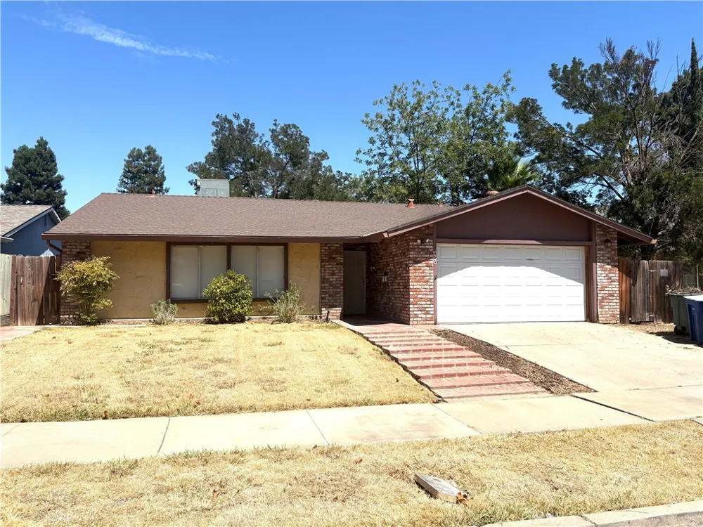 455 Columbia Merced, CA 95340
