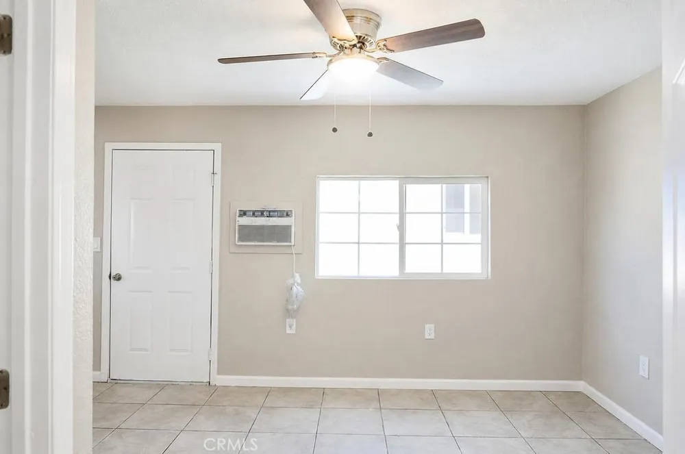 942 W Childs Merced, CA 95341