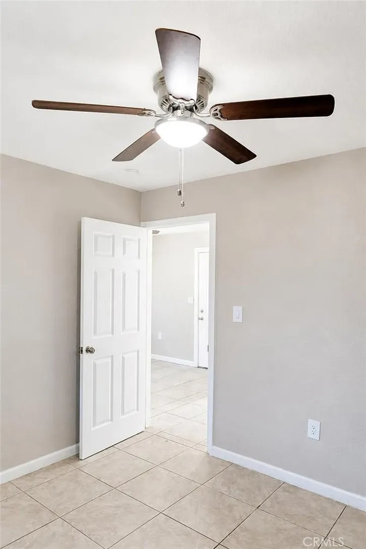 942 W Childs Merced, CA 95341