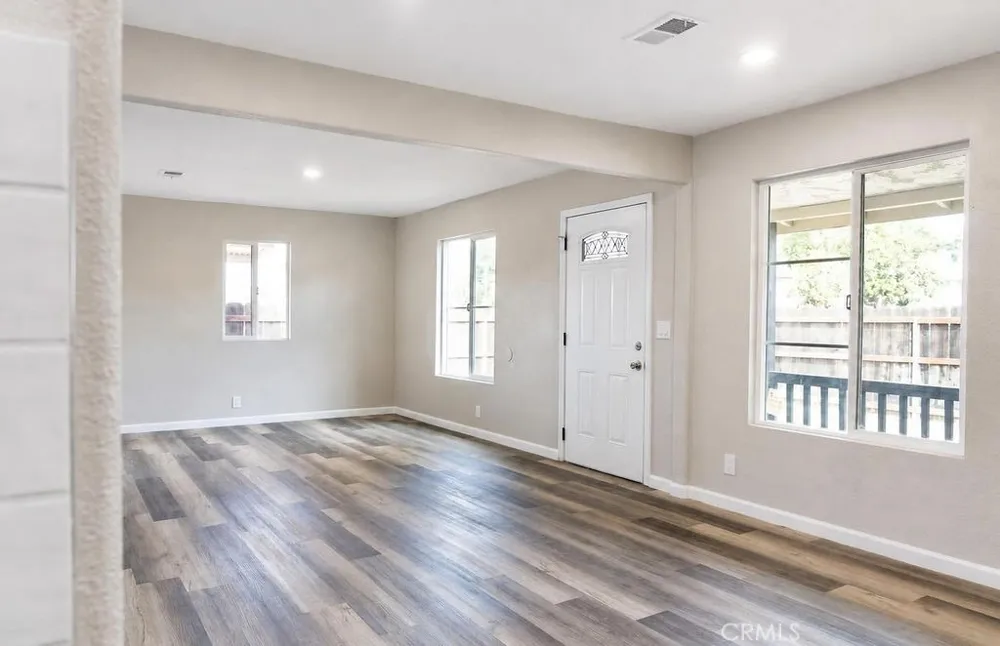 942 W Childs Merced, CA 95341