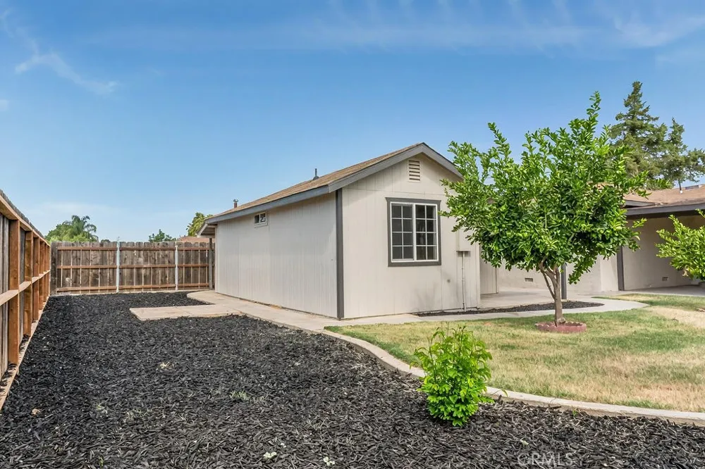 942 W Childs Merced, CA 95341