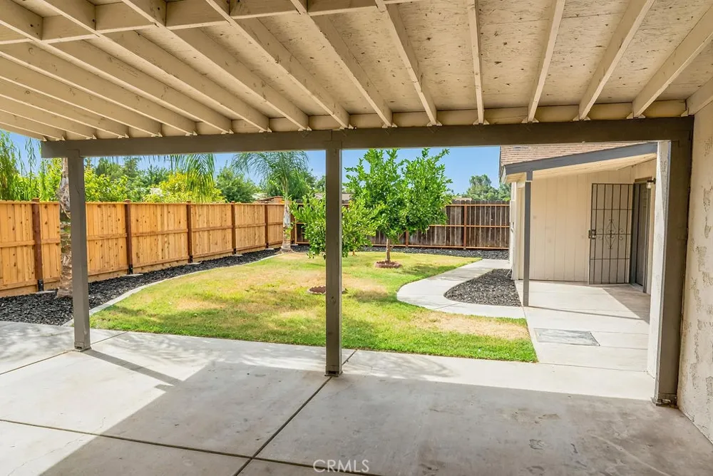 942 W Childs Merced, CA 95341