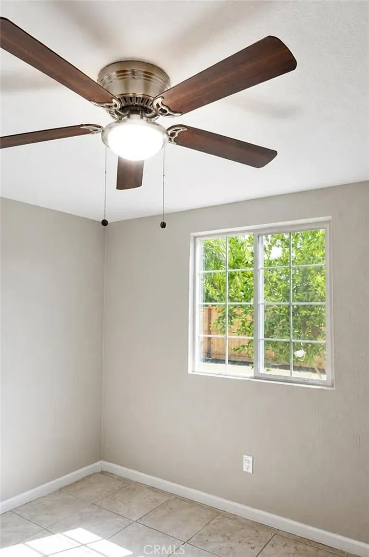 942 W Childs Merced, CA 95341