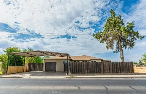 942 W Childs
