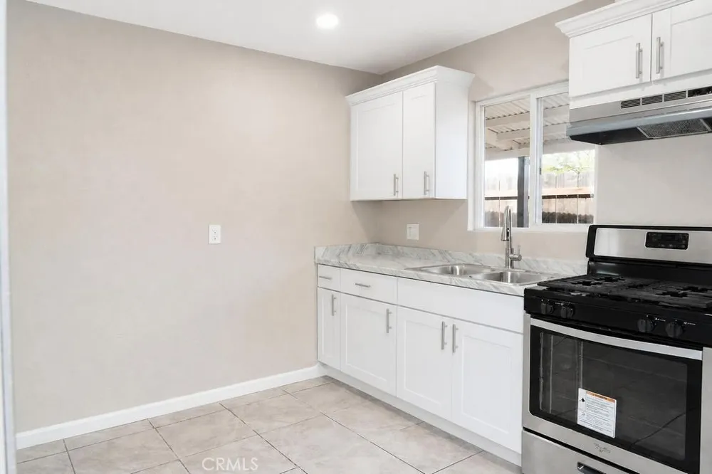 942 W Childs Merced, CA 95341