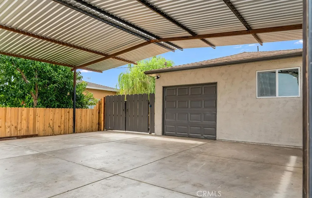 942 W Childs Merced, CA 95341