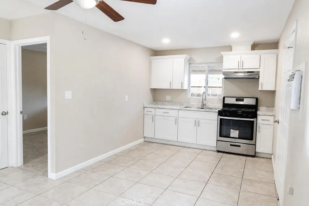 942 W Childs Merced, CA 95341