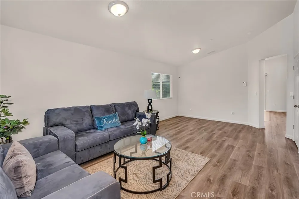 362 Rhianon Merced, CA 95341