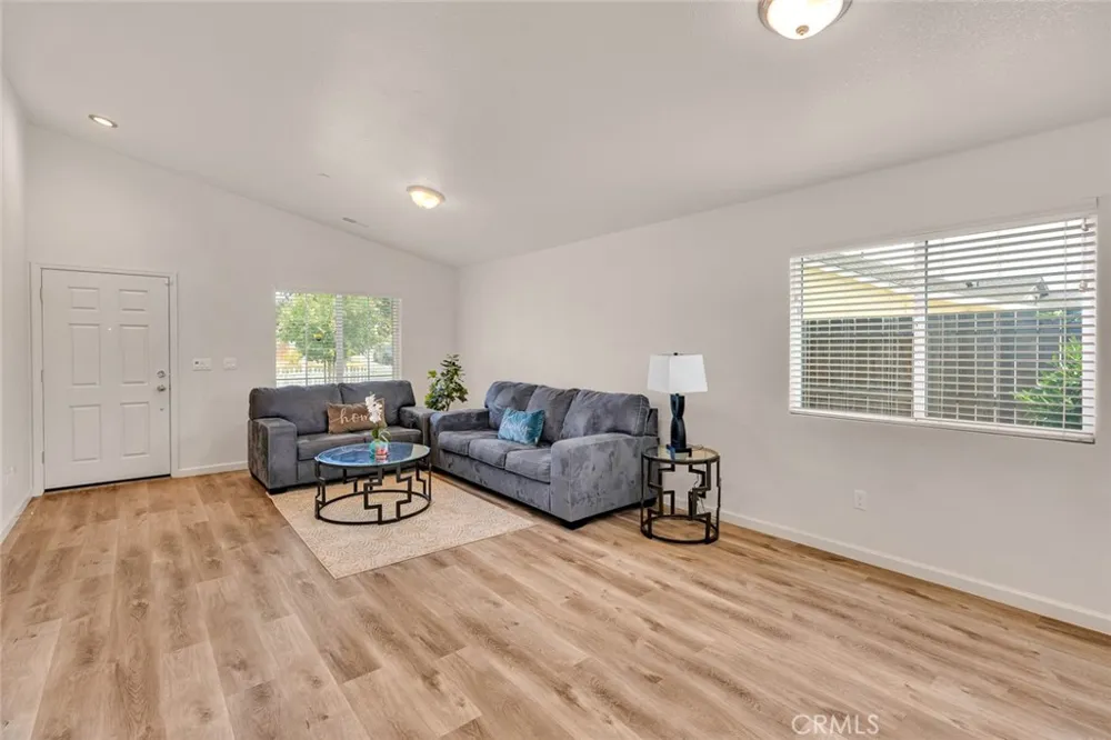 362 Rhianon Merced, CA 95341