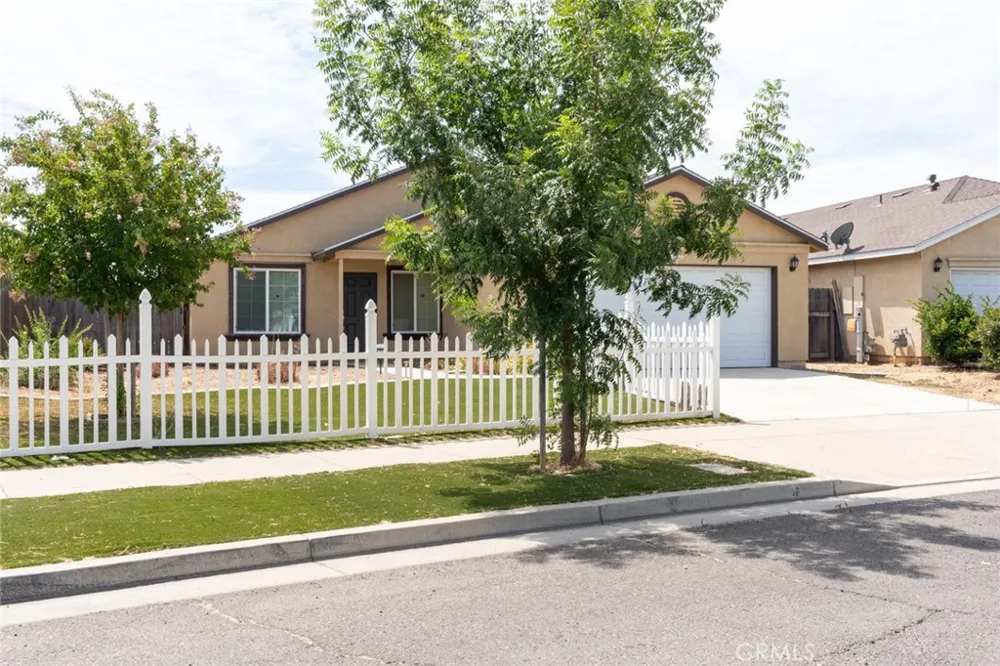 362 Rhianon Merced, CA 95341
