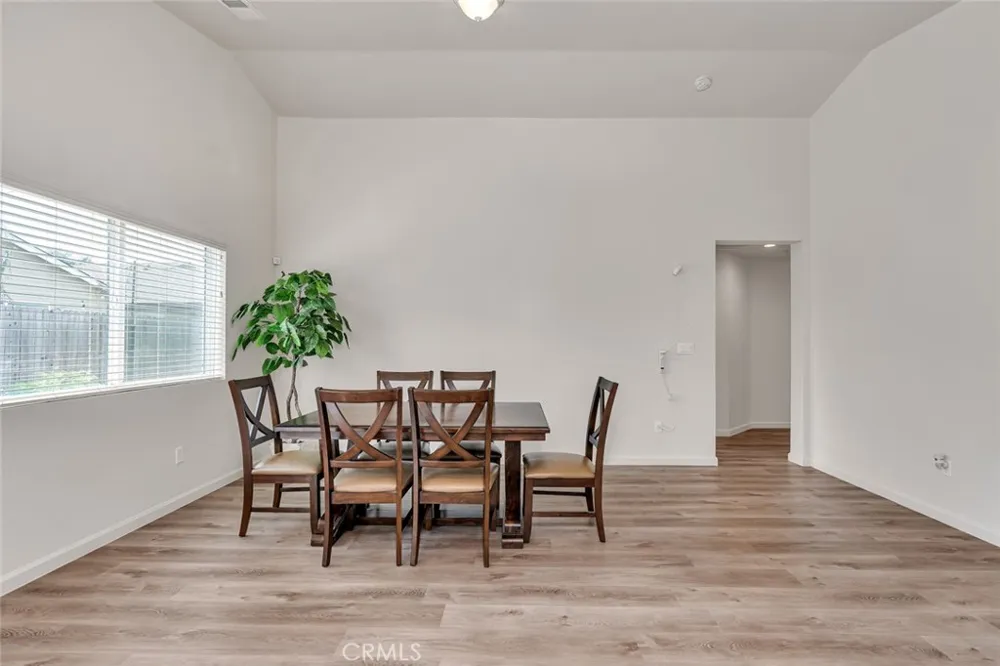362 Rhianon Merced, CA 95341