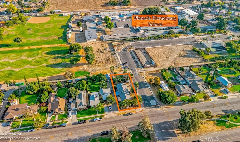 9566 E Broadway Planada, CA 95365