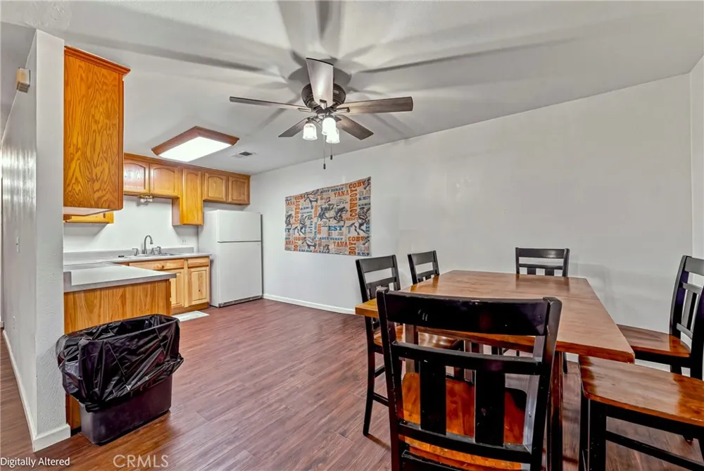 9566 E Broadway Planada, CA 95365