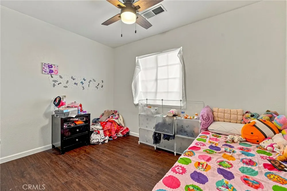 9566 E Broadway Planada, CA 95365