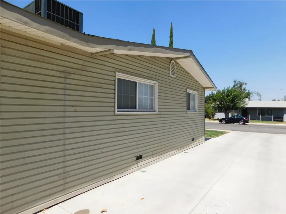 1780 W 8th Merced, CA 95341