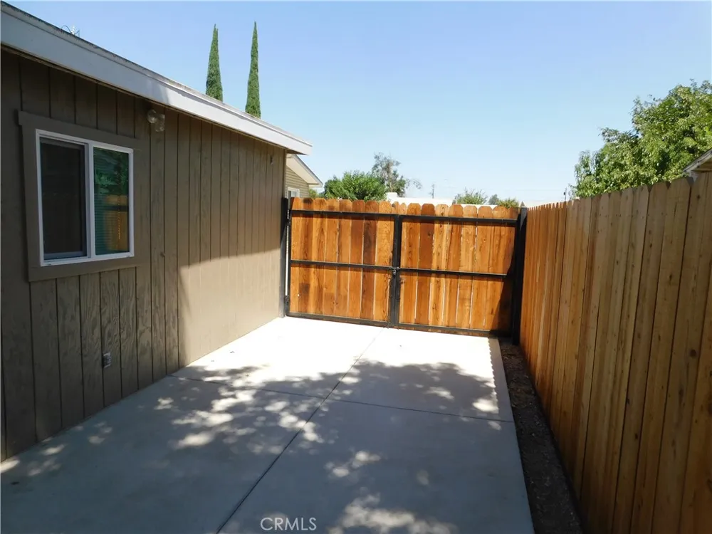 1780 W 8th Merced, CA 95341