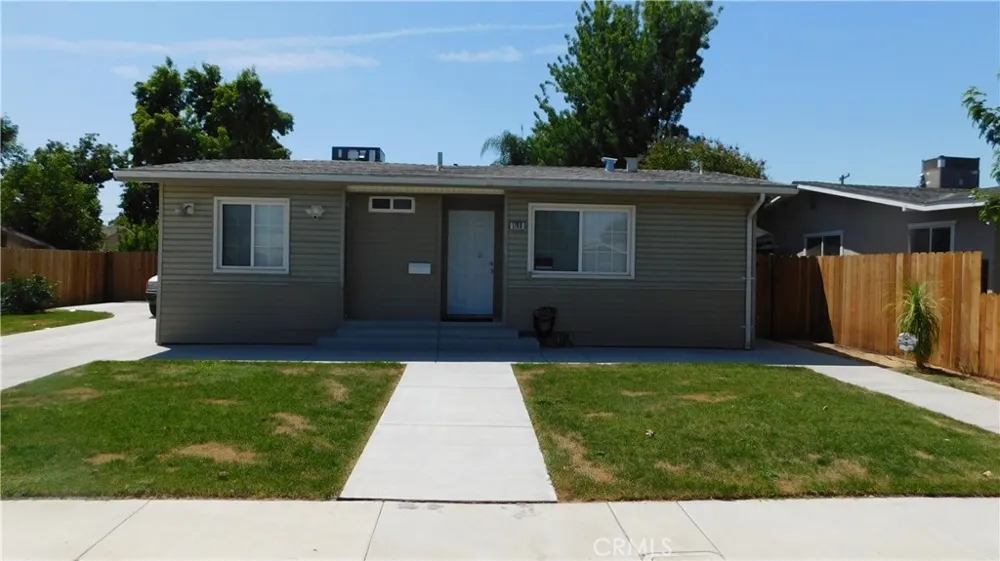 1780 W 8th Merced, CA 95341