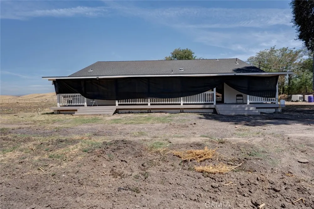 561 Rushing Road Waterford, CA 95386