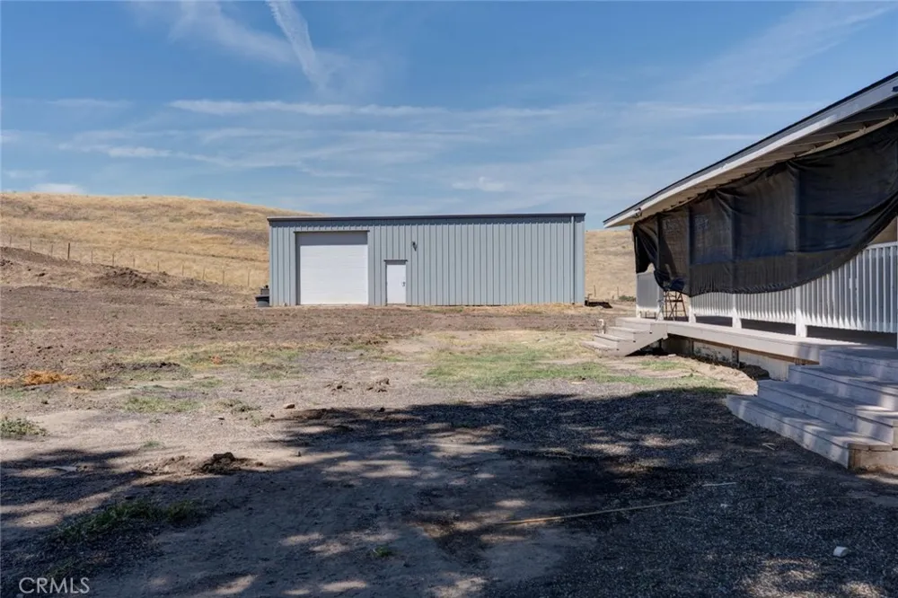 561 Rushing Road Waterford, CA 95386